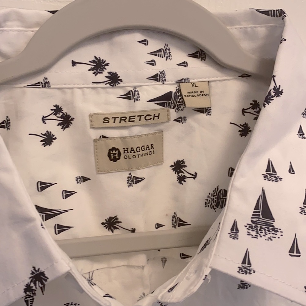 Buttoned Down Short Sleeve Shirt - Picture 2 of 4